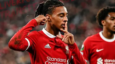 Майкл Олисе — 