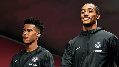 Эстевао и Жоао Педро — 