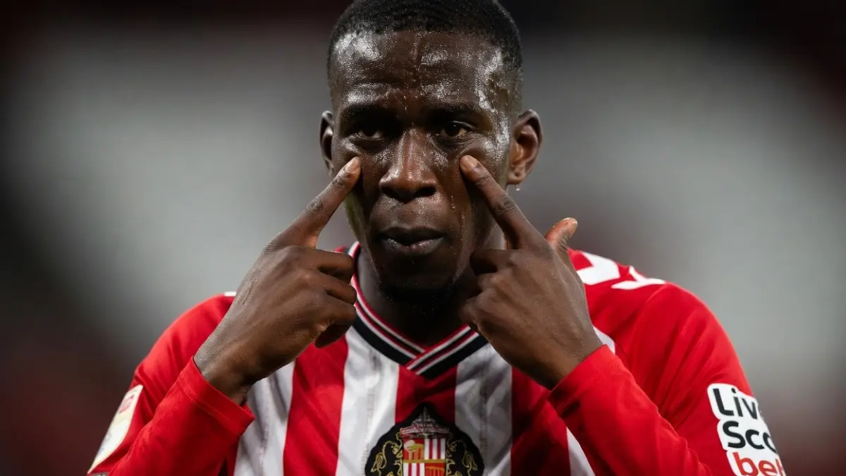 Норди Мукиеле — Катастрофический дебют Де Дзерби — «Тоттенхэм» проигрывает «Сандерленду», Мукиеле призывает к скромности