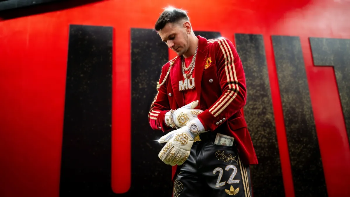 Вечный запасной с зарплатой звезды: почему Том Хитон остается в «Манчестер Юнайтед»