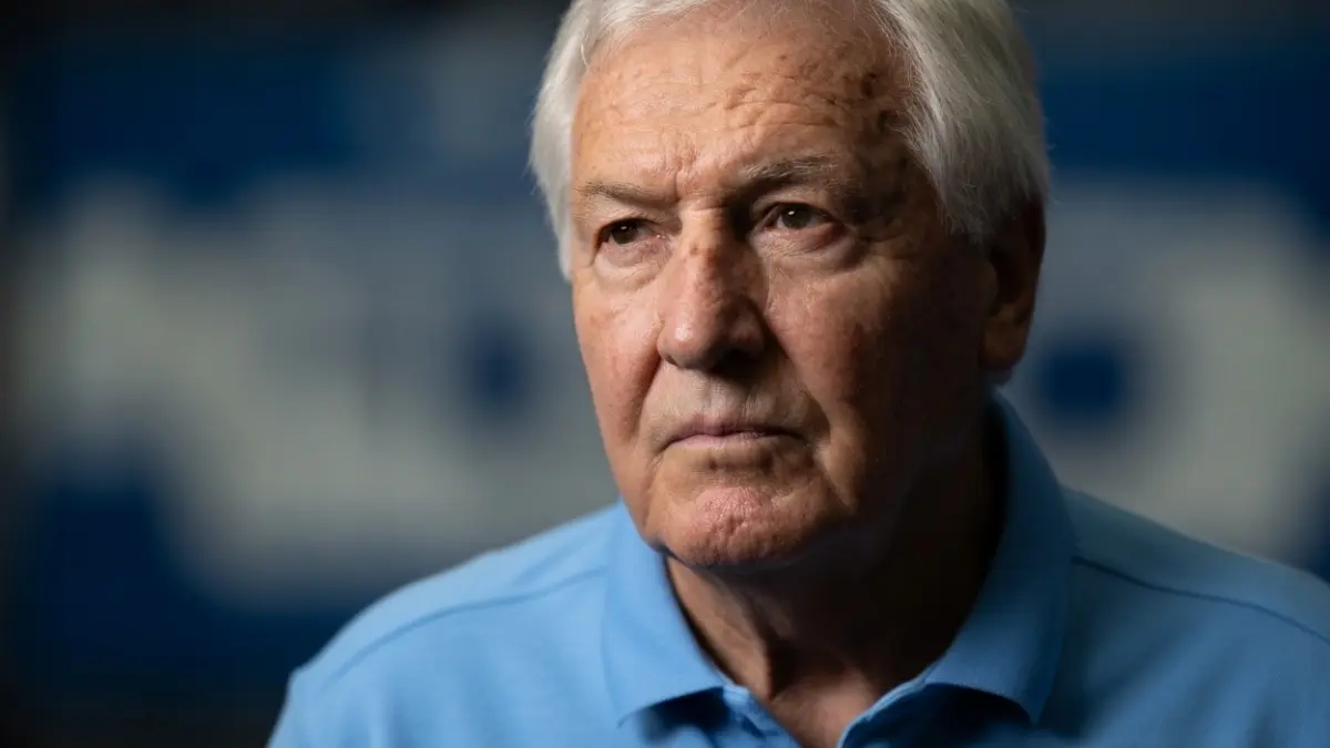 Сын Джона Тошака сообщил, что у легенды «Ливерпуля» диагностирована деменция