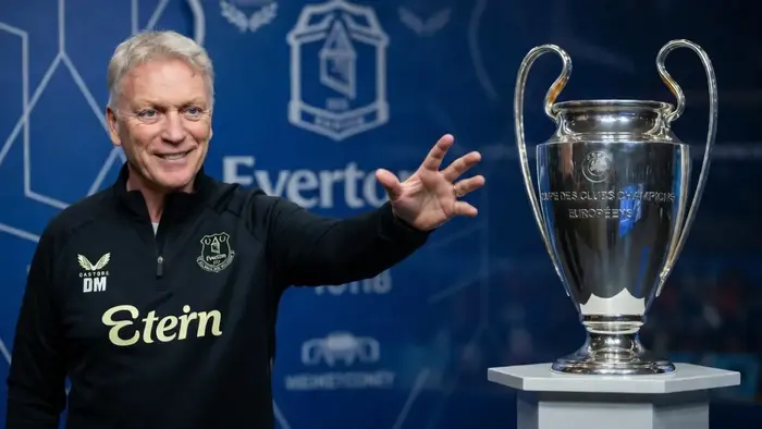 Дэвид Мойес — 